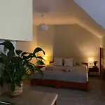 Polanka Bed & Breakfast 4*
