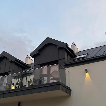 Polanka לינה וארוחת בוקר 4*