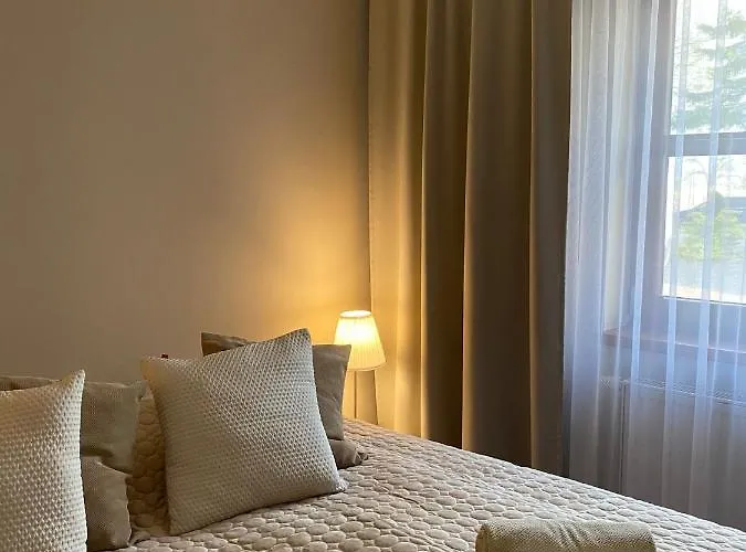 Polanka Bed and Breakfast 4*